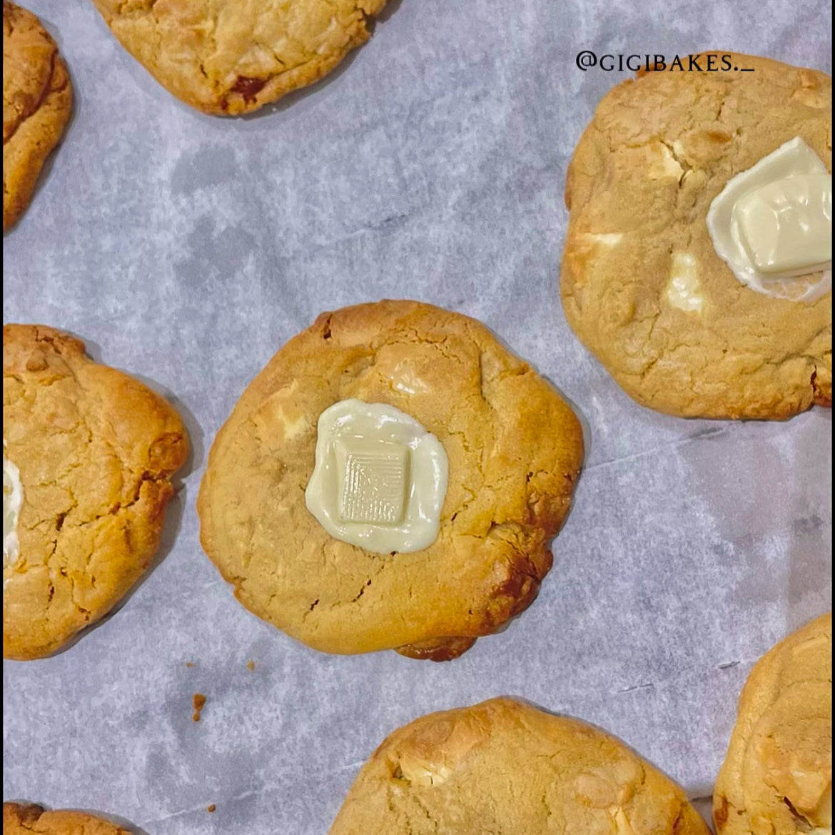 WHITE CHOCOLATE