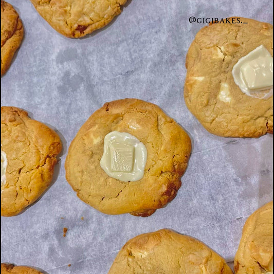 WHITE CHOCOLATE